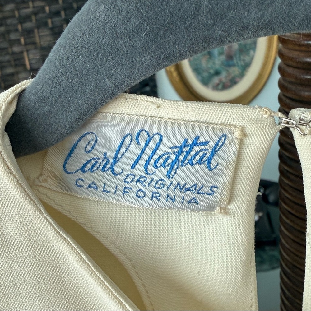 🤍 Vintage Carl Naftal California Cream Eyelet Dress Detachable Belt 1970s XS - Picture 4 of 16